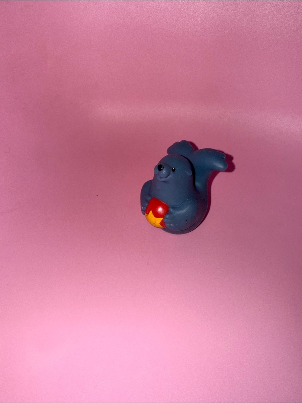 Fisher Price Little People 2001 SEAL with red ball sea ocean